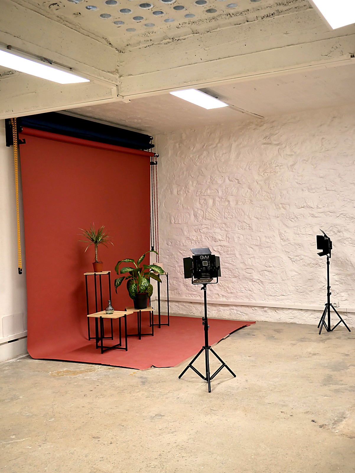 Atelier 3 — fond coral