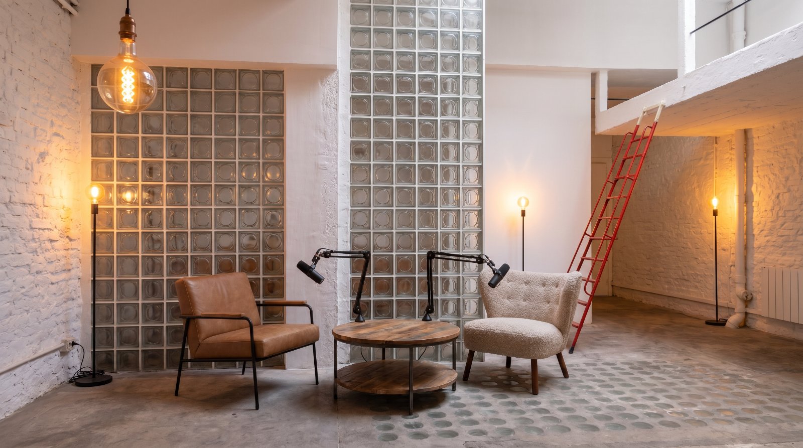 LOFT